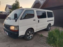    Toyota Hiace 2001 , 500000 , 