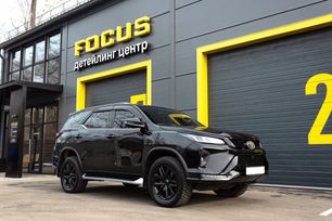 SUV   Toyota Fortuner 2017 , 4000000 , 