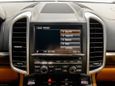 SUV   Porsche Cayenne 2015 , 3900000 , 