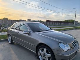  Mercedes-Benz C-Class 2005 , 820000 , 