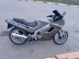 -  Kawasaki ZZR 250 1998 , 140000 , 
