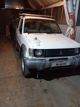  3  Mitsubishi Pajero 1993 , 180000 , 