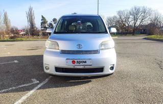  3  Toyota Porte 2009 , 700000 , 