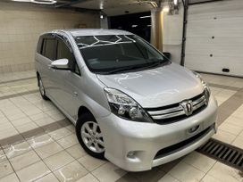    Toyota Isis 2016 , 1650000 , 