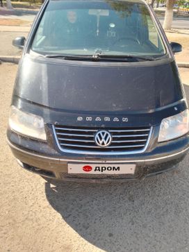    Volkswagen Sharan 2008 , 710000 , 