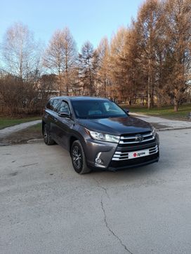 SUV   Toyota Highlander 2018 , 3400000 , 