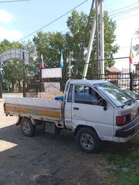  Toyota Lite Ace 1993 , 600000 , 
