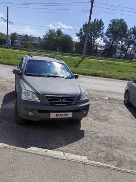 - Kia Sorento, 2004