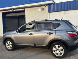 SUV   Nissan Qashqai 2013 , 950000 , 