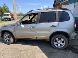 SUV   Chevrolet Niva 2009 , 390000 , 