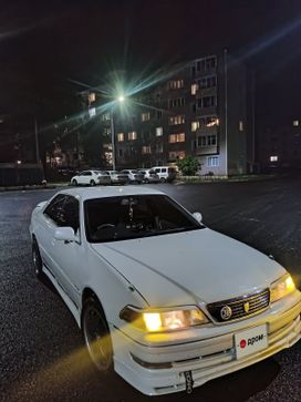  Toyota Mark II 2000 , 700000 ,  