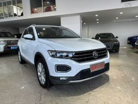 SUV   Volkswagen T-Roc 2020 , 1380000 , 