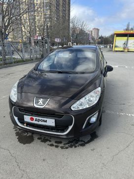  Peugeot 308 2012 , 700000 , --