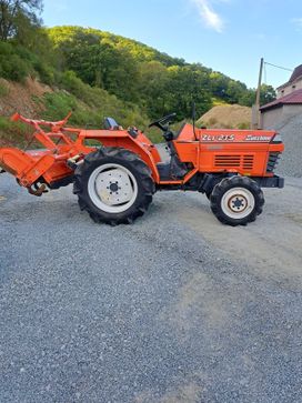 - Kubota ZL1-225 2016 , 655000 , 