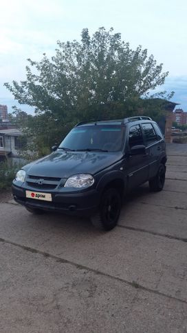 SUV   Chevrolet Niva 2015 , 550000 , 