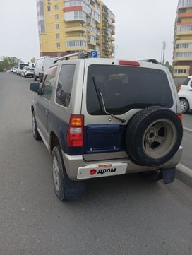  3  Mitsubishi Pajero Mini 2000 , 320000 , 