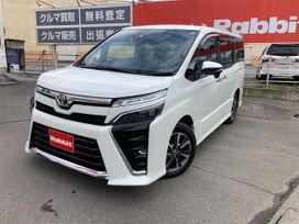    Toyota Voxy 2021 , 2530000 , 