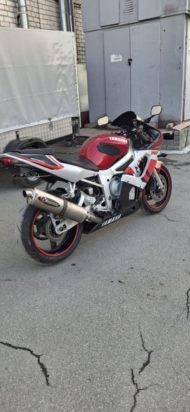   Yamaha YZF-R6 2000 , 370000 , 