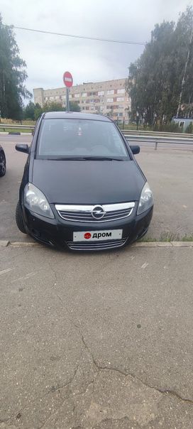    Opel Zafira 2011 , 1050000 , 