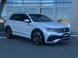 SUV   Volkswagen Tiguan 2021 , 3255000 , 