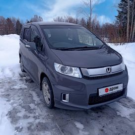    Honda Freed Spike 2015 , 1300000 , 