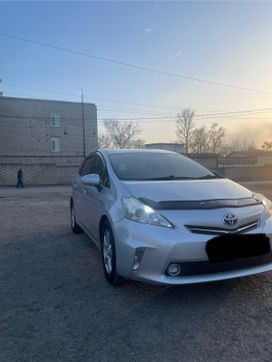    Toyota Prius Alpha 2012 , 850000 , -