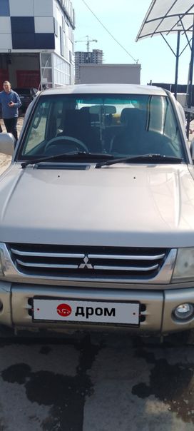  3  Mitsubishi Pajero Mini 2004 , 300000 , 