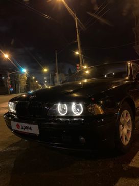  BMW 5-Series 2001 , 1100000 , 