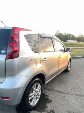  Nissan Note 2009 , 569000 , 