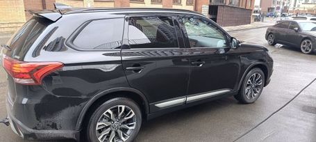 SUV   Mitsubishi Outlander 2022 , 3090000 , 