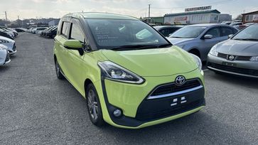   Toyota Sienta 2017 , 1585000 , 