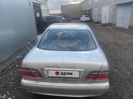  Mercedes-Benz E-Class 2000 , 299999 , 