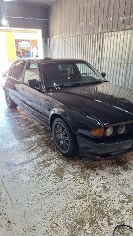  BMW 7-Series 1987 , 500000 , 