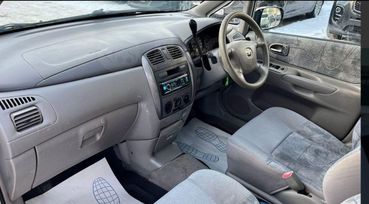    Mazda Premacy 2001 , 400000 , 