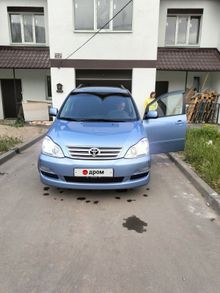  Avensis Verso