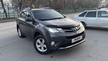  Toyota RAV4, 2013