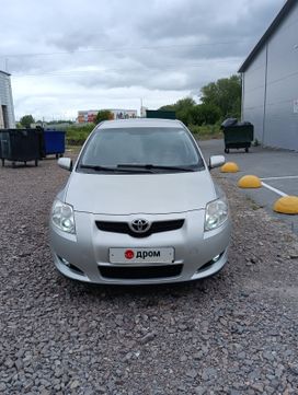  Toyota Auris 2009 , 750000 , 