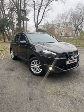 SUV   Nissan Qashqai 2011 , 1100000 , 