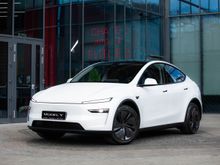  Model Y, 2025