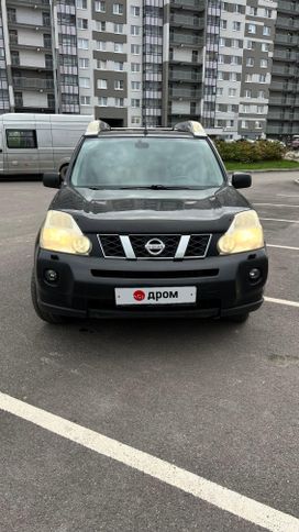 SUV   Nissan X-Trail 2008 , 900000 , -