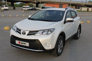 SUV   Toyota RAV4 2015 , 2950000 , 