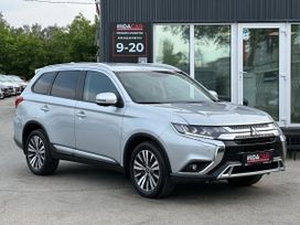 SUV   Mitsubishi Outlander 2019 , 2899000 , 