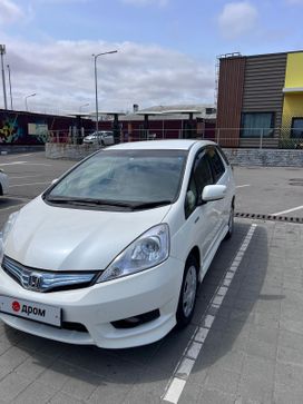  Honda Fit Shuttle 2012 , 950000 , 