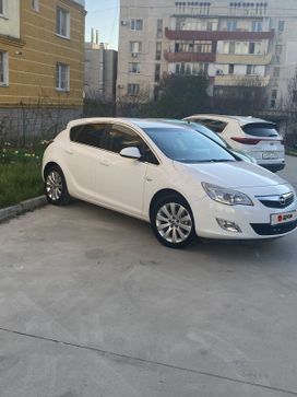 Opel Astra 2012 , 770000 , 