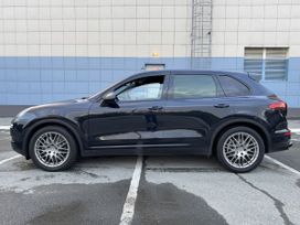 SUV   Porsche Cayenne 2015 , 4200000 , 