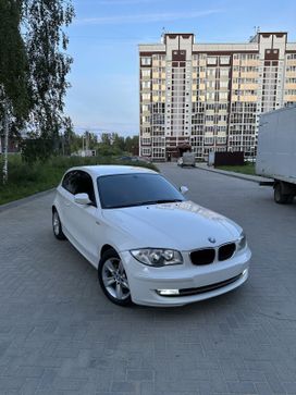  3  BMW 1-Series 2011 , 850000 , 