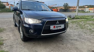 SUV   Mitsubishi Outlander 2011 , 1395000 , 