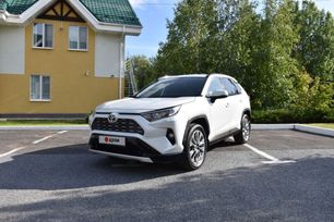SUV   Toyota RAV4 2021 , 4500000 , -