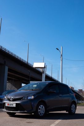  Toyota Vitz 2016 , 880000 , 