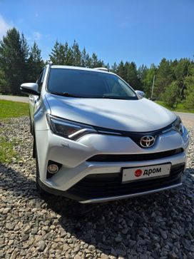 SUV   Toyota RAV4 2018 , 2200000 , 